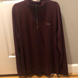 Men’s size Large. Greg Norman